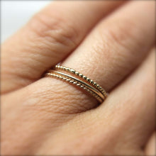 Load image into Gallery viewer, Pick a gold band in 14k Yellow Gold, 14k Rose Gold or 14k White Gold. Knuckle size available.

